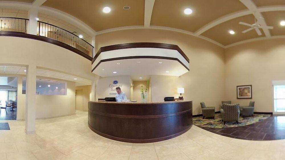 Comfort Suites Near Hot Springs Park Екстериор снимка