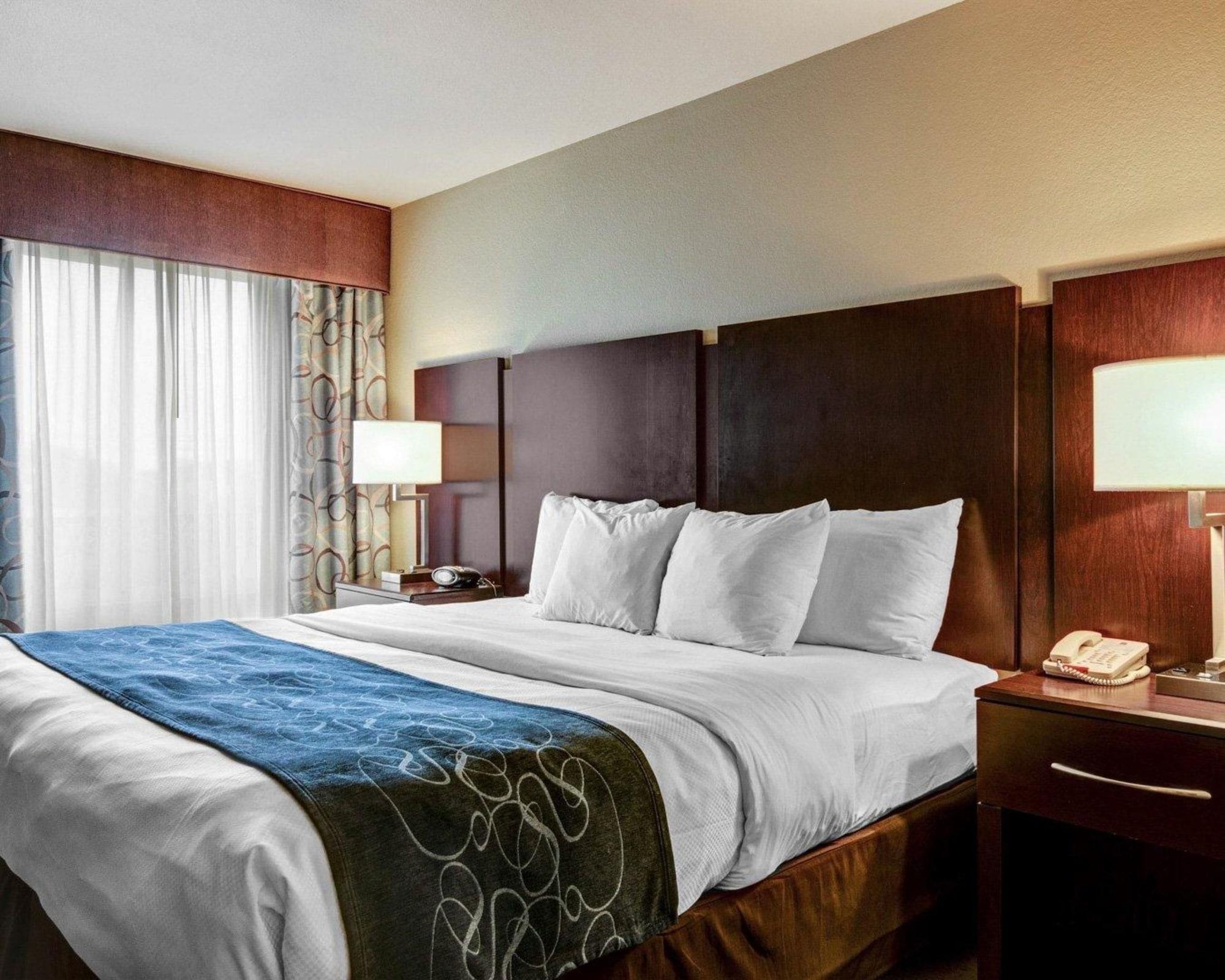 Comfort Suites Near Hot Springs Park Екстериор снимка