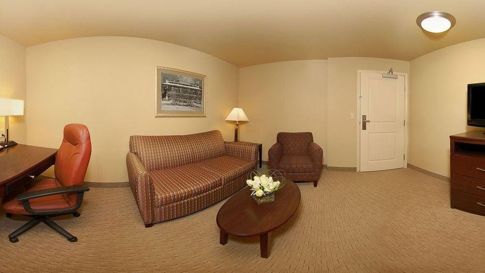 Comfort Suites Near Hot Springs Park Екстериор снимка