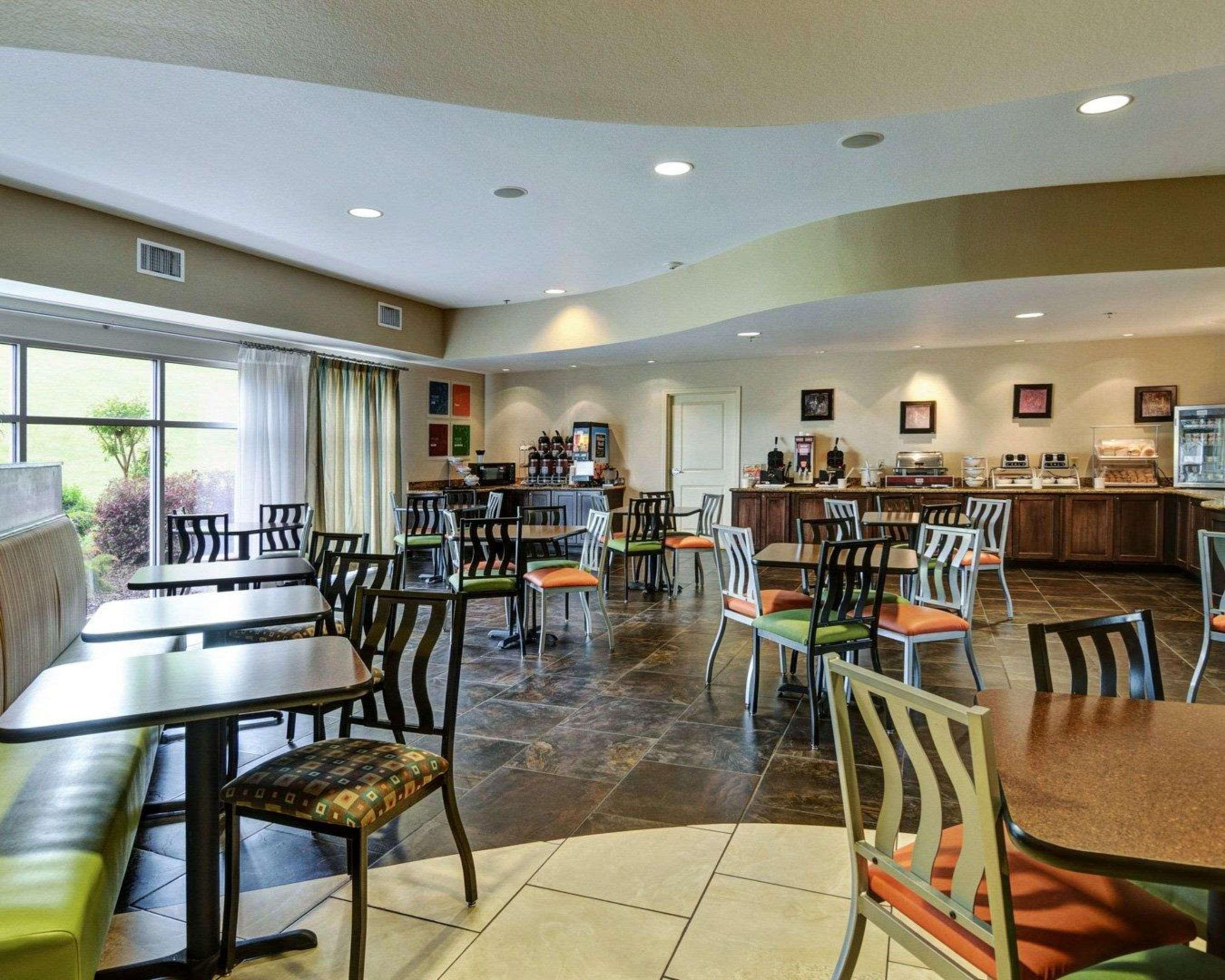 Comfort Suites Near Hot Springs Park Екстериор снимка