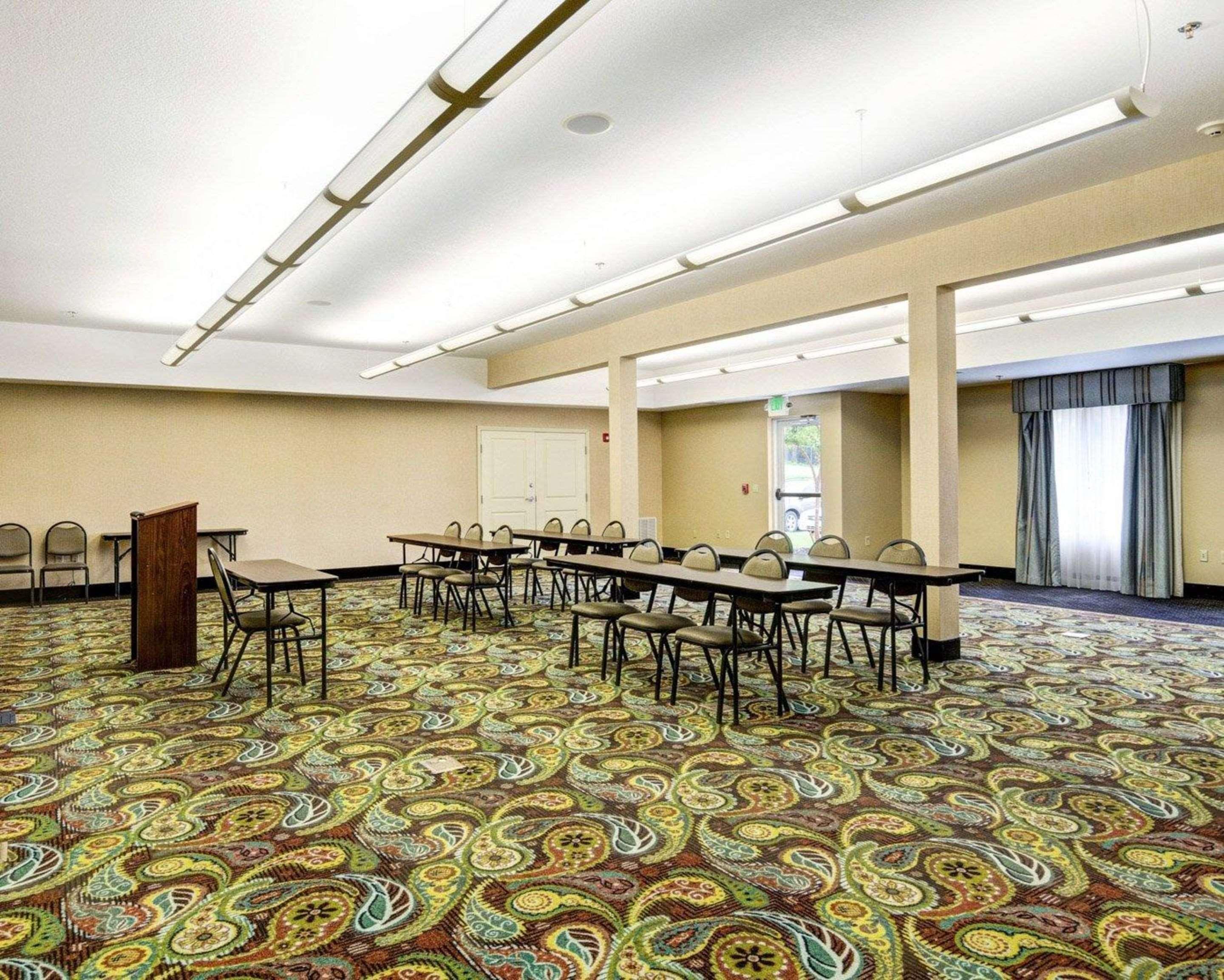 Comfort Suites Near Hot Springs Park Екстериор снимка